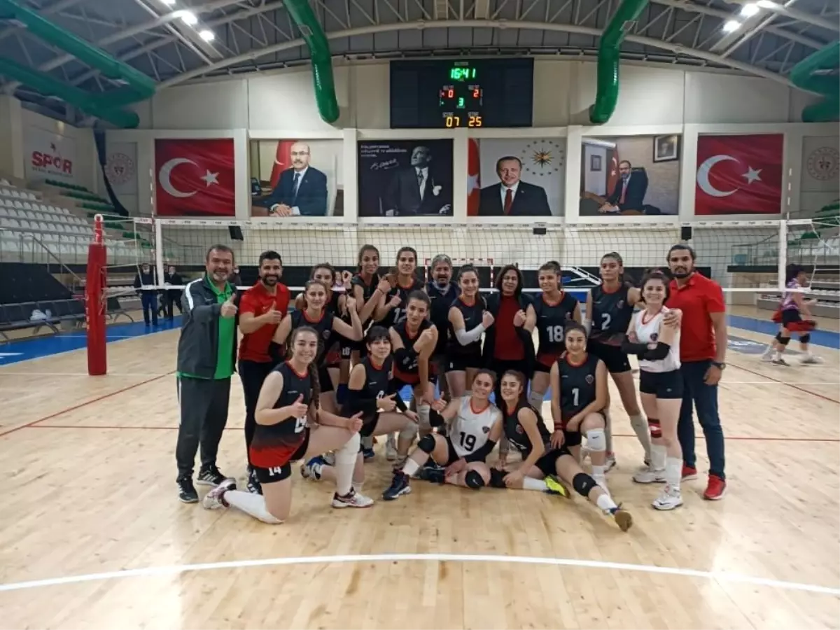 Van Büyükşehir Kadin Voleybol takımı, Mezopotamya engelini de geçti