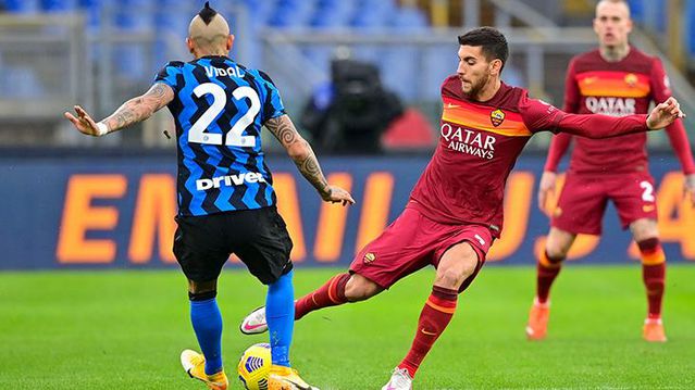 4 golün atıldığı maçta Roma ile Inter yenişemedi 4 golün atıldığı maçta Roma ile Inter yenişemedi