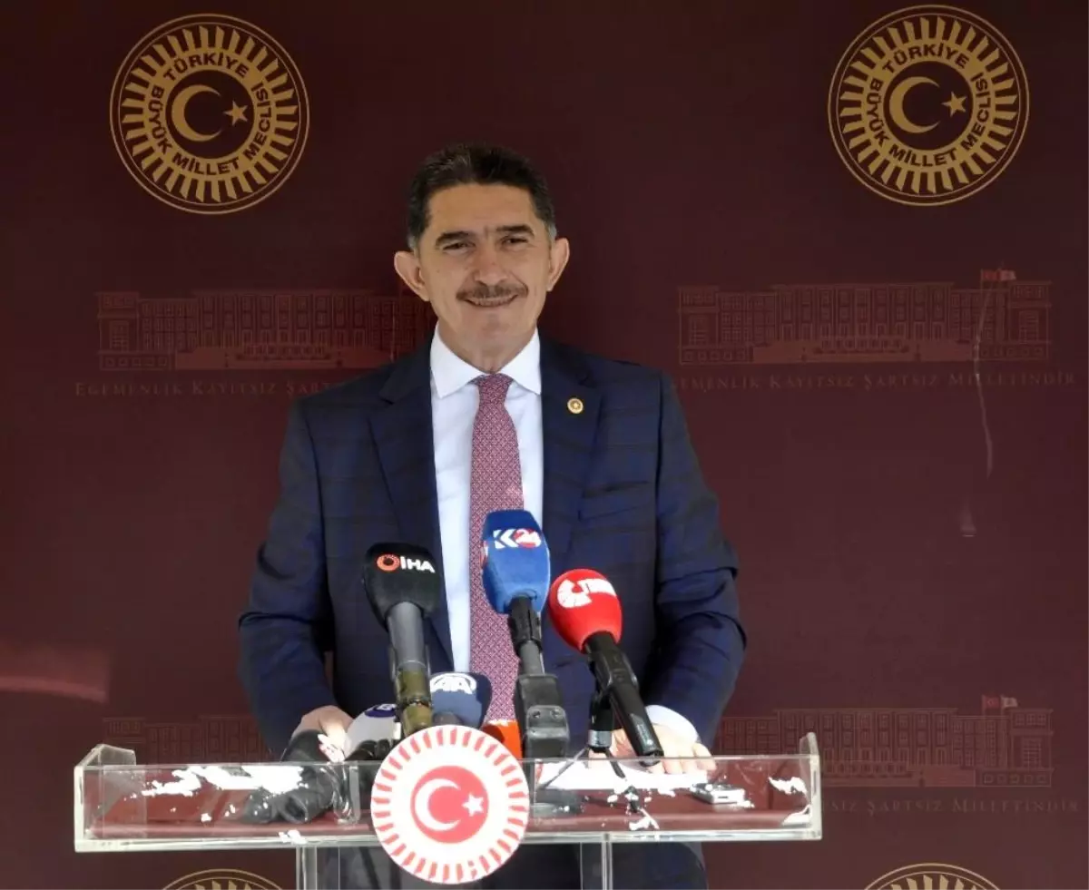 Milletvekili Çelebi: "Gazeteciler, demokrasimizin olmazsa olmazlarıdır"