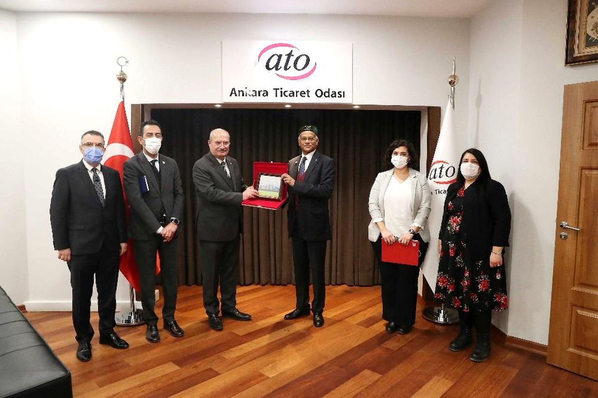 Bangladeş\'in Ankara Büyükelçisi Mannan, ATO Başkanı Baran\'ı ziyaret etti