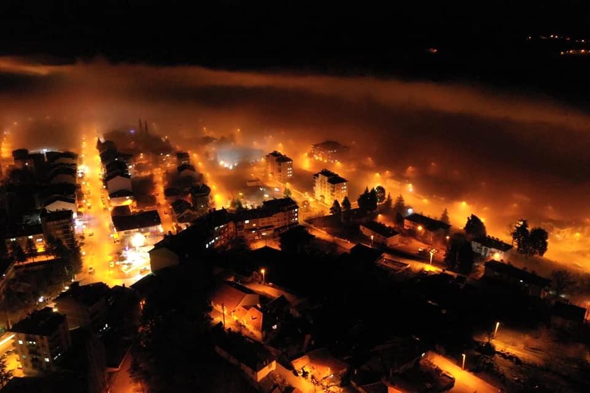 Çameli\'de havadan çekilen gece fotoğrafı adeta büyüledi