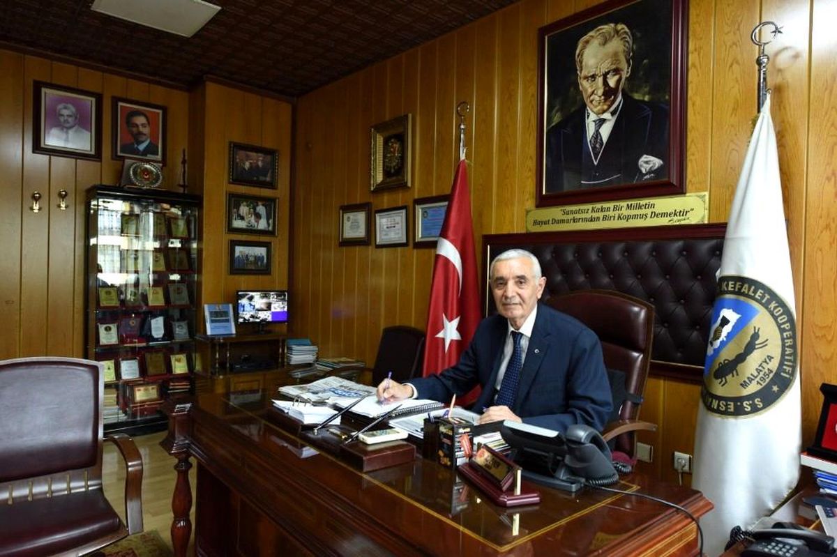Evren\'den ara eleman çağrısı