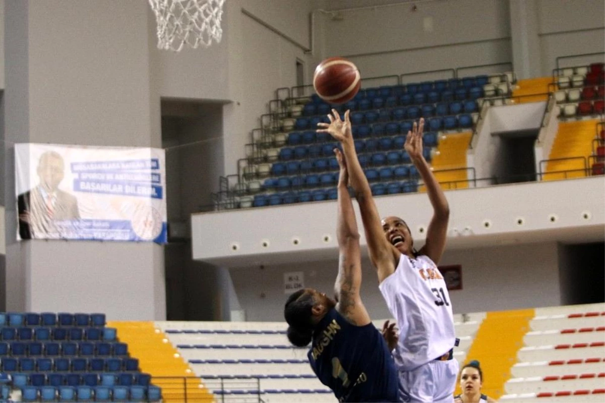 Kadınlar Basketbol Süper Ligi: Çukurova Basketbol: 64 - Fenerbahçe: 71