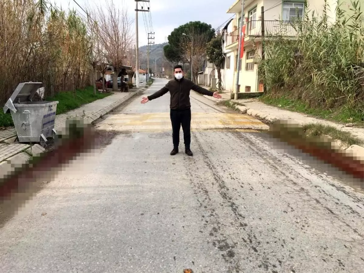 Sokak ortasından akan kanlı su paniğe neden oldu