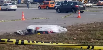 Kahreden kaza! Yola fırlayan kamyon sürücüsü yaşamını yitirdi