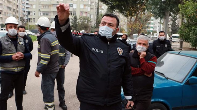 Kentsel dönüşüm anlaşmazlığı nedeniyle elektriği kesilen bina sakinlerinin imdadına 'Komiser Şener' yetişti