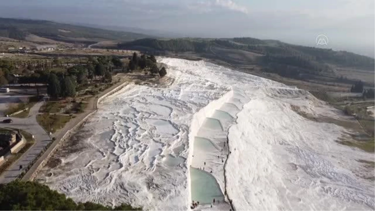 Pamukkale\'yi 11 günde 6 bin 850 kişi ziyaret etti