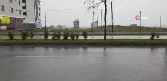 Sağanak yağış hayatı olumsuz etkiledi