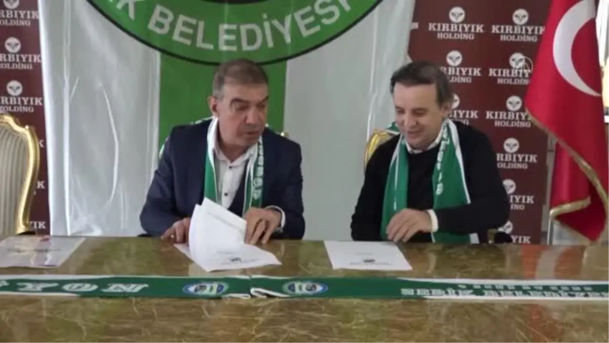 Serik Belediyespor, teknik direktör Suat Kaya ile anlaştı