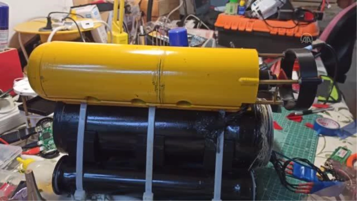 Üniversite öğrencisi Niğde Teknopark\'ta mini "insansız su altı aracı" tasarladı