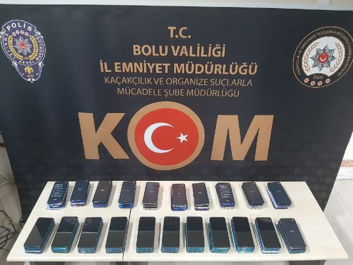 Bolu\'da 334 bin TL değerinde gümrük kaçağı telefon ele geçirildi