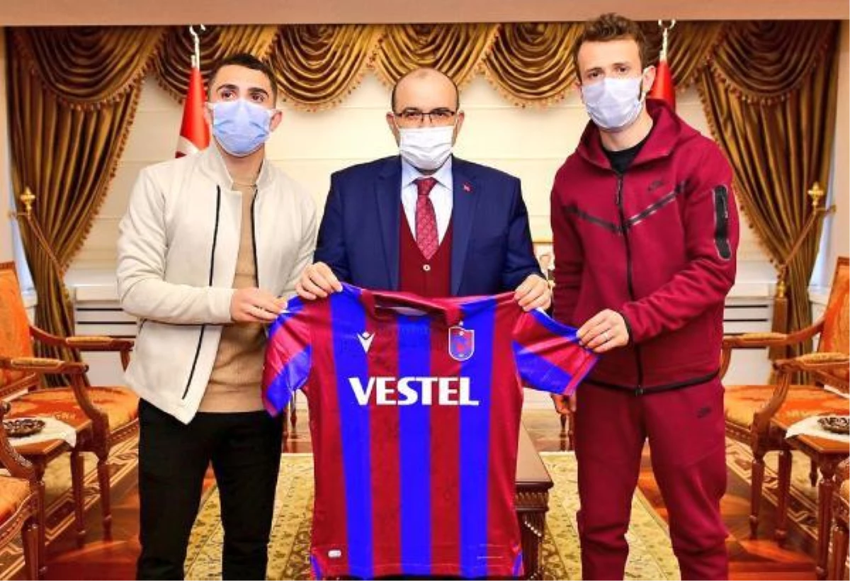 Abdülkadir Ömür ile Abdulkadir Parmak, Trabzon valisini ziyaret etti