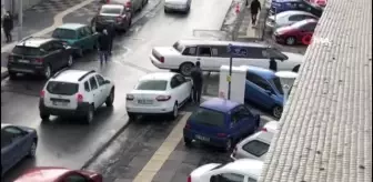 Ankara sokaklarında limuzinin zor anları