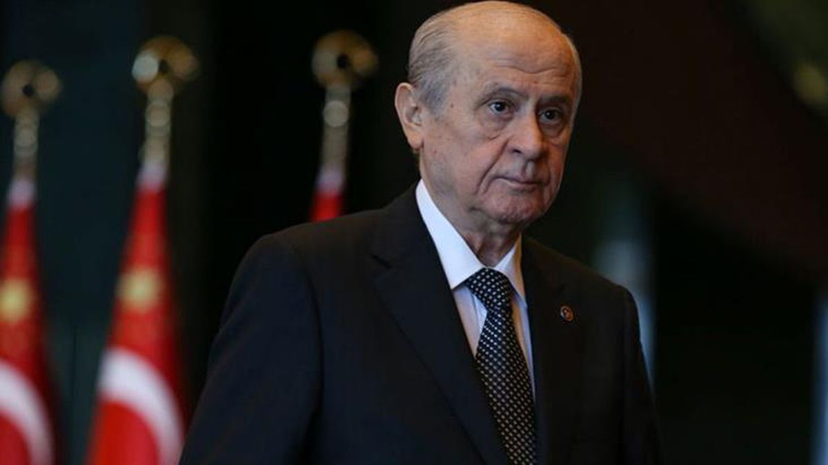 Bahçeli'den Cumhurbaşkanlığı Hükümet Sistemi'ne ilişkin dengeleri değiştirecek 11 maddelik öneri