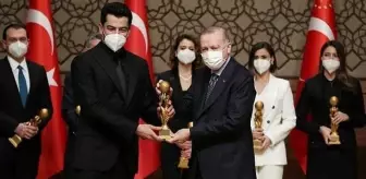 Ünlü oyuncular, RTGD 2019 Yılı Medya Oscarları Töreni'nde ödüllerin sahibi oldu