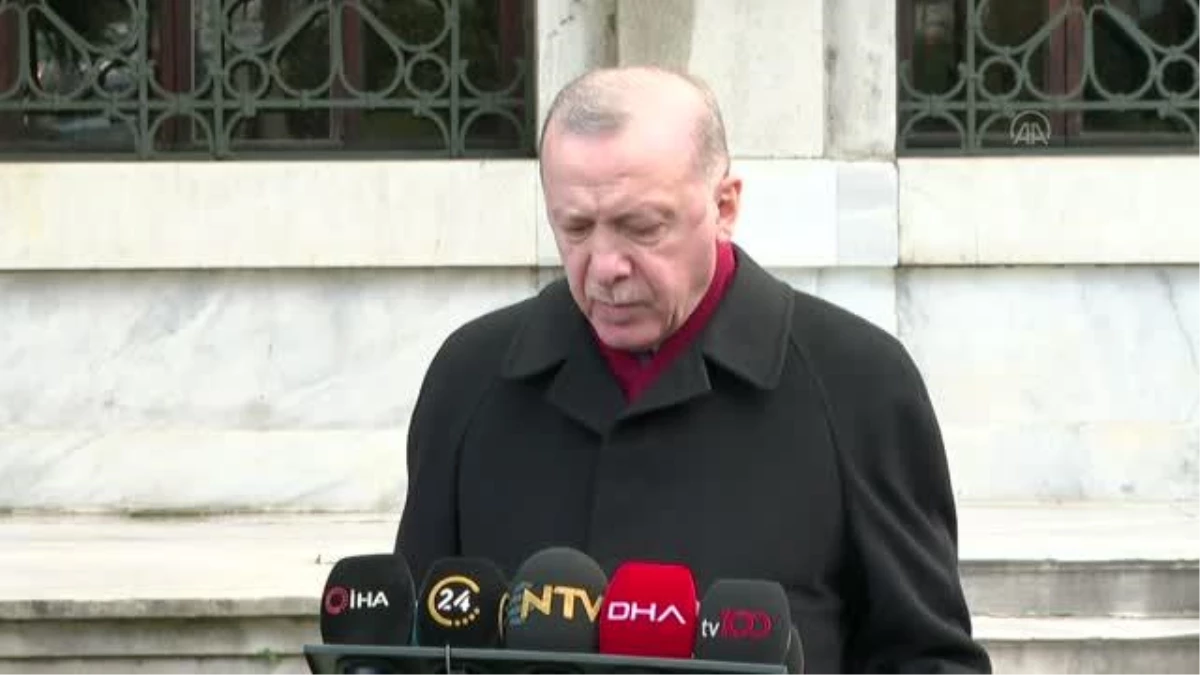 Son dakika haber: Cumhurbaşkanı Erdoğan, cuma namazını Dolmabahçe Bezm-i Alem Valide Sultan Camisi\'nde kıldı