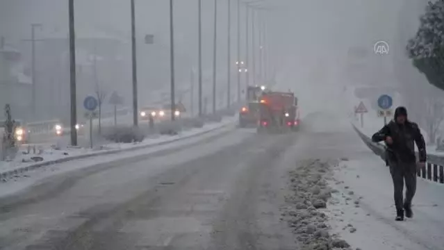 Ege De Yuksek Kesimlerde Kar Yagisi Etkili Oluyor Son Dakika