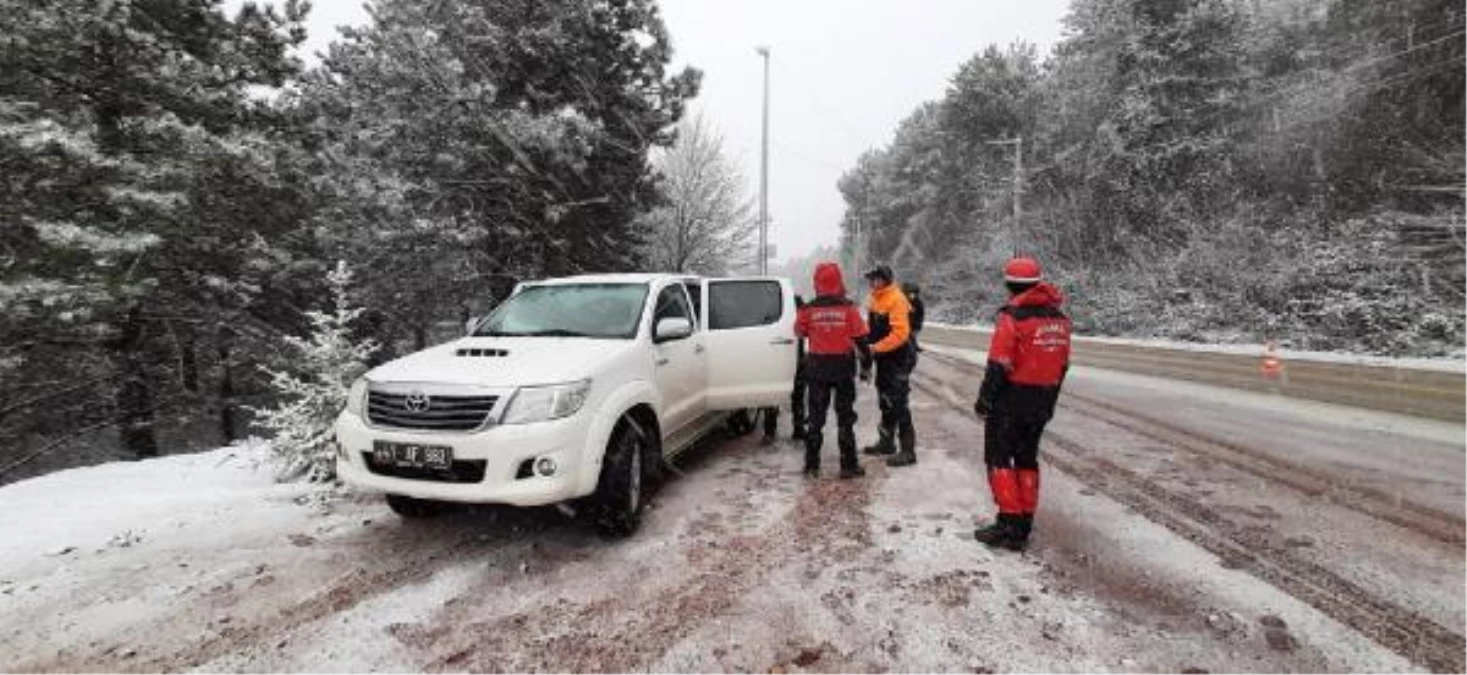 Kartepe\'de kayıp doktoru arama çalışmaları sürüyor