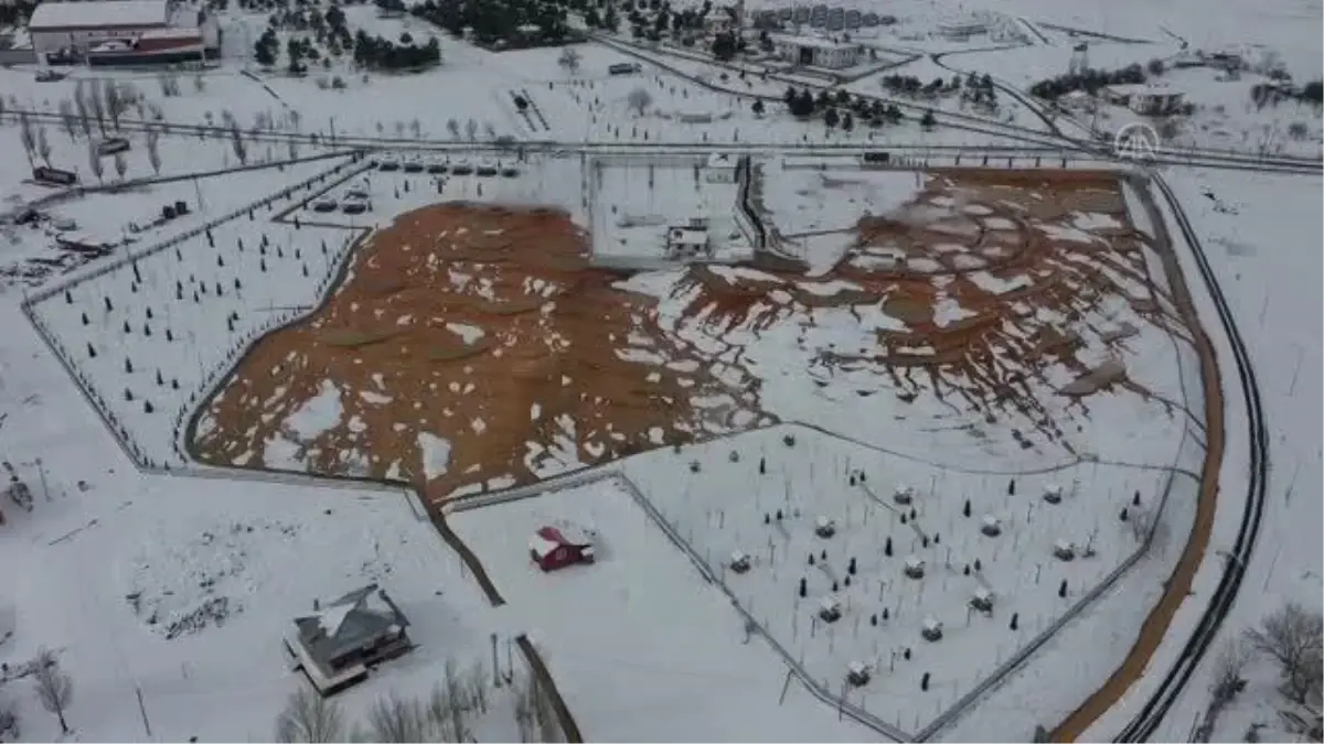 "Sivas\'ın Pamukkalesi" Altınkale\'de, karın ardından kartpostallık görüntüler oluştu