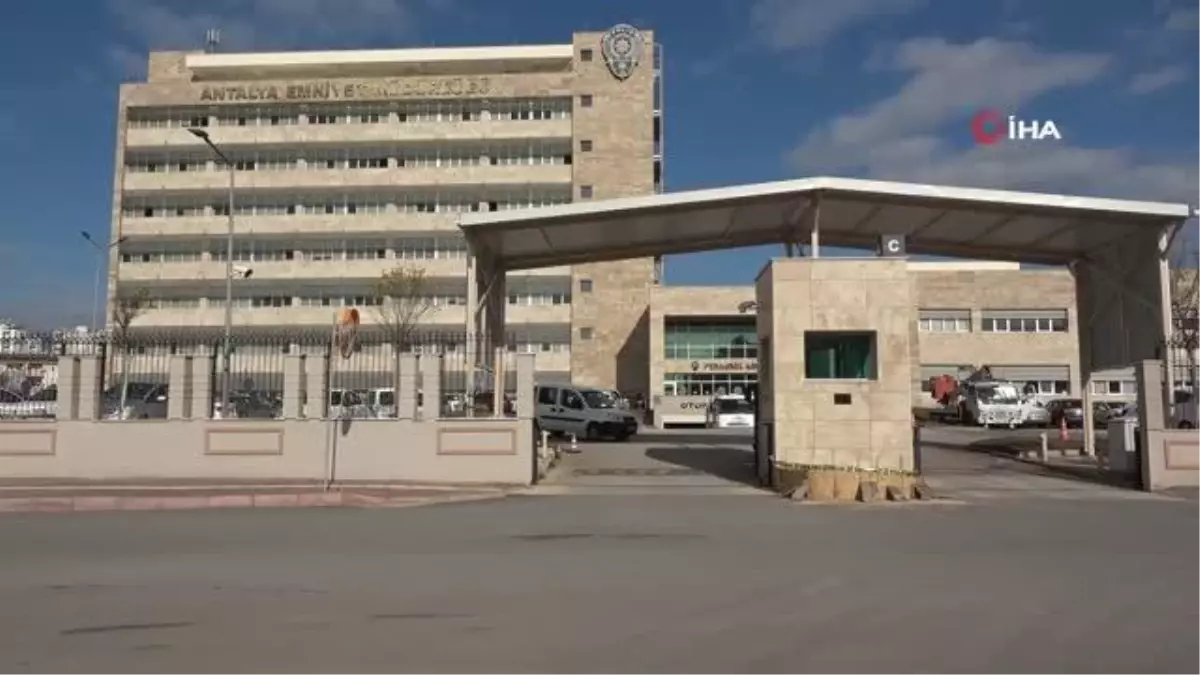 1 milyon liralık ziynet eşyası vurgunu yapan 'Altın Kızlar' tutuklandı