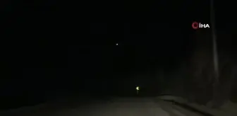 3 gencin bulunduğu otomobil 40 metrelik uçurumdan aşağı uçtu