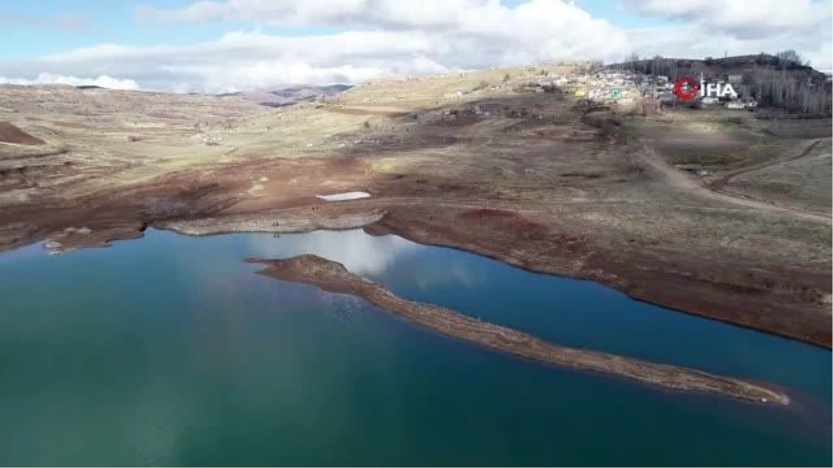 Susuz kalan baraja 50 kilometre mesafeden takviye