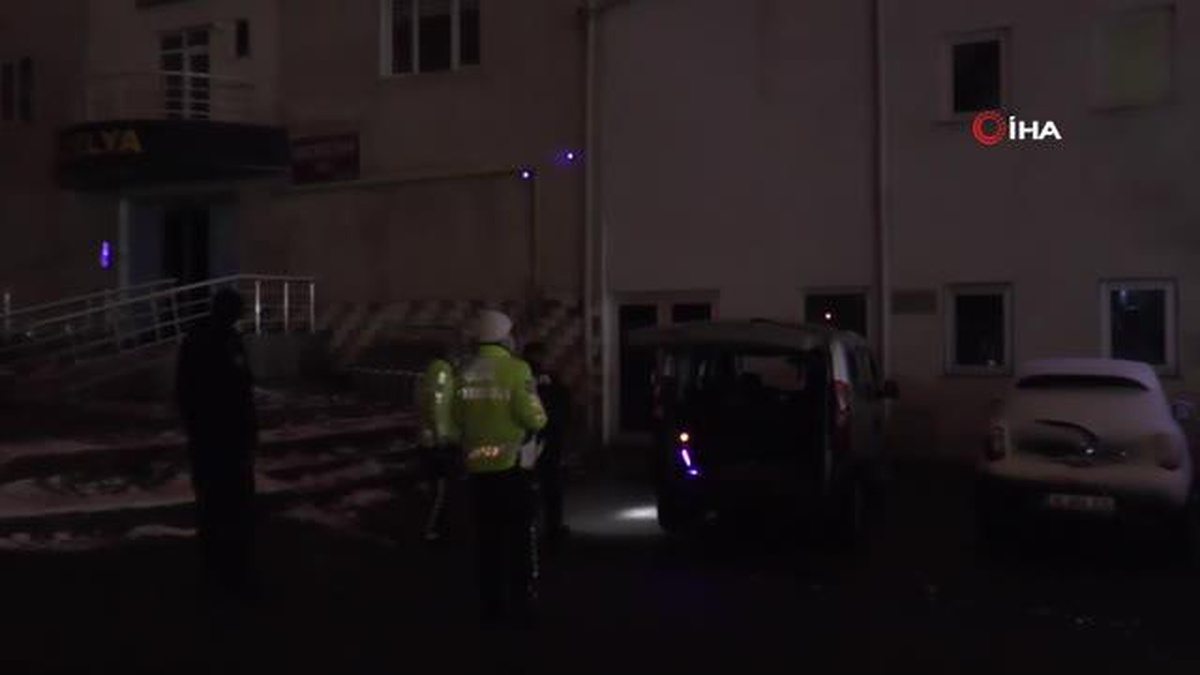 Polisin 'dur ' ihtarına uymayan araç kovalamaca sonucu yakalandı
