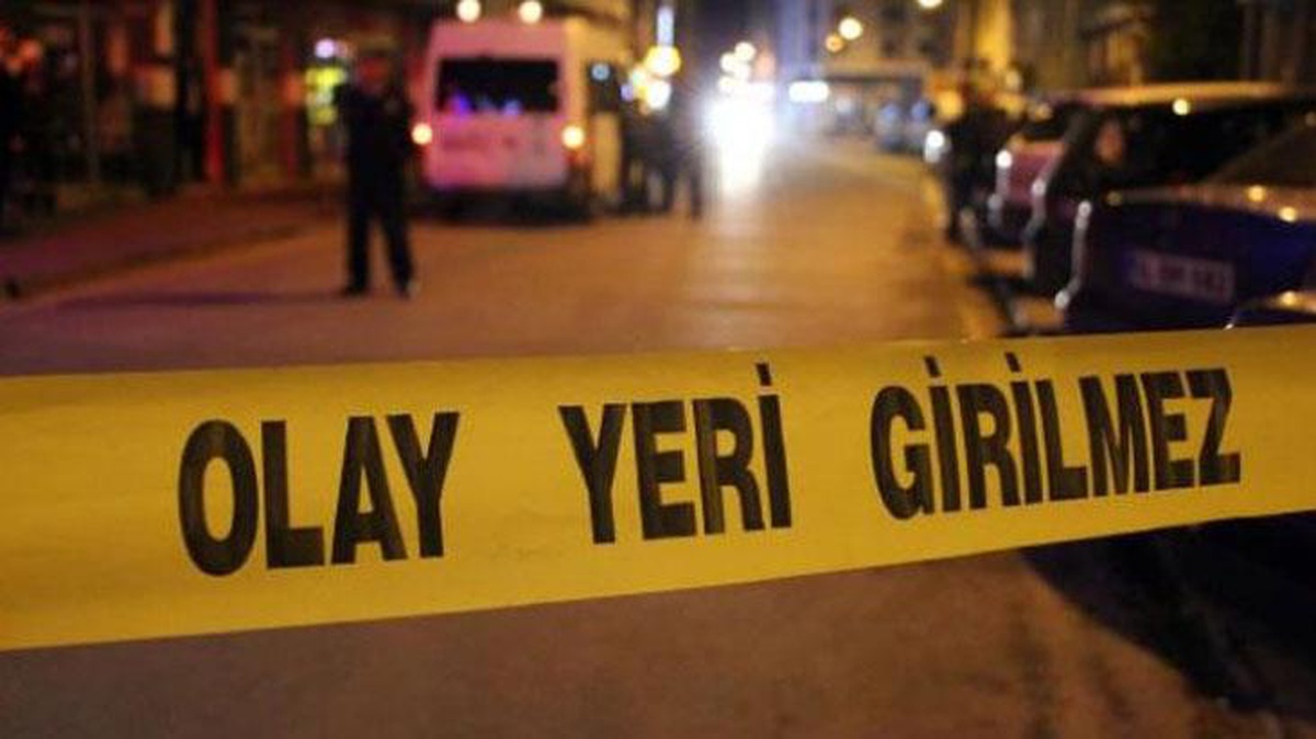Tartıştığı karısını çok sayıda bıçak darbesiyle ağır yaraladı