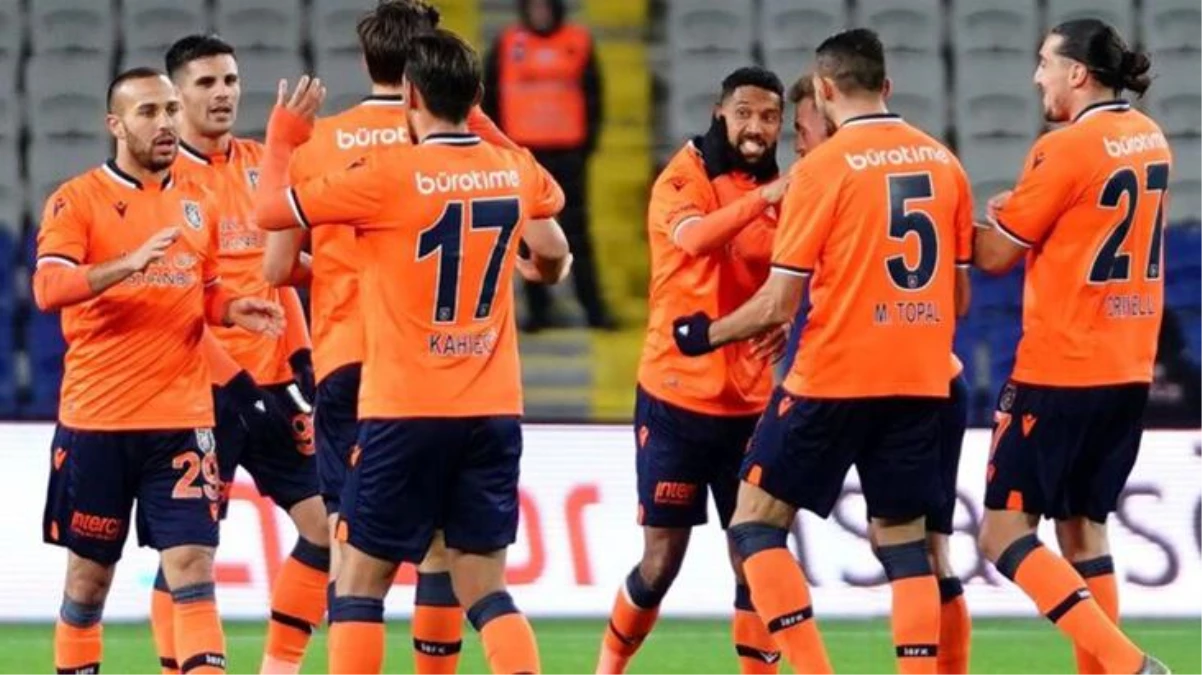 Başakşehir, milli futbolcu Kerim Frei ile yollarını ayırdı