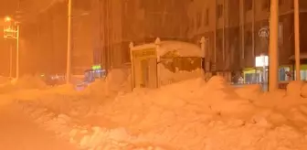 Son dakika haberi... Kar etkisini sürdürüyor