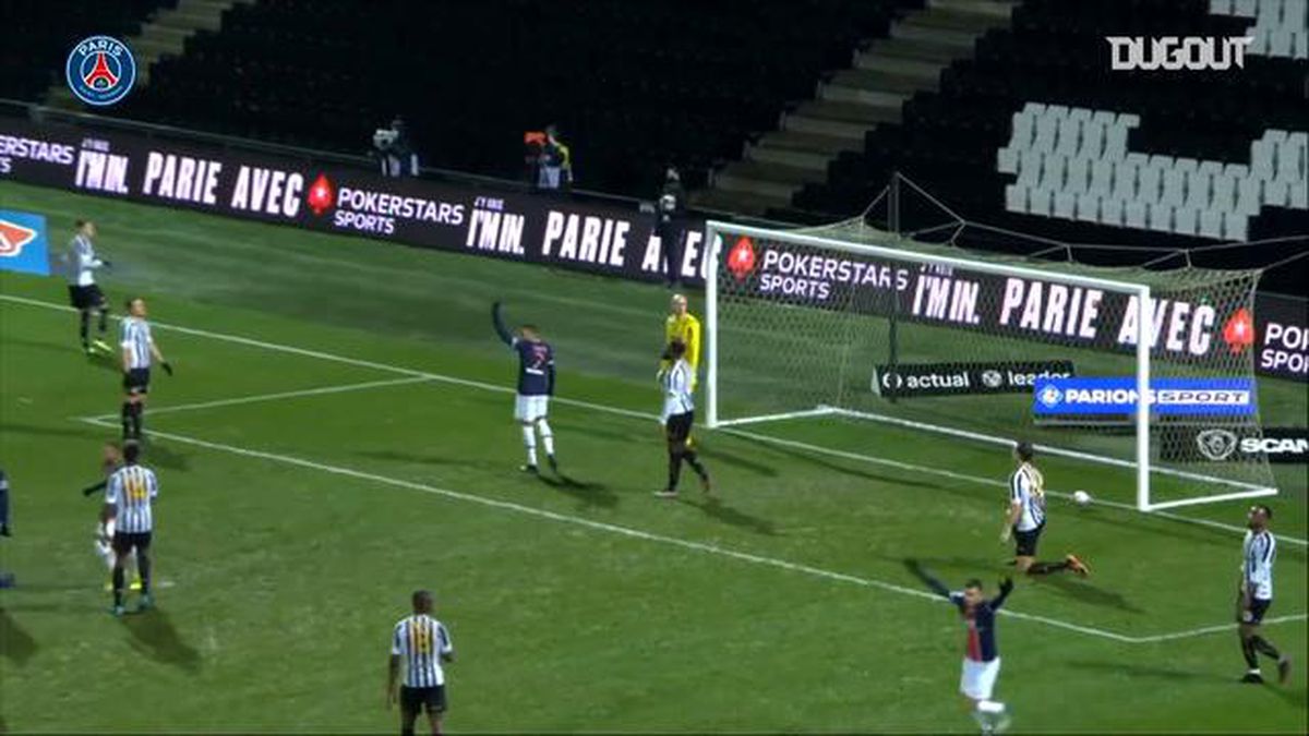 Layvin Kurzawa\'nın Angers\'e Attığı Gol