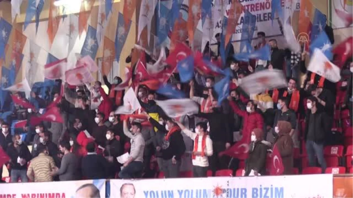 AK Parti Genel Başkan Yardımcısı Yazıcı, partisinin Düzce il kongresinde konuştu