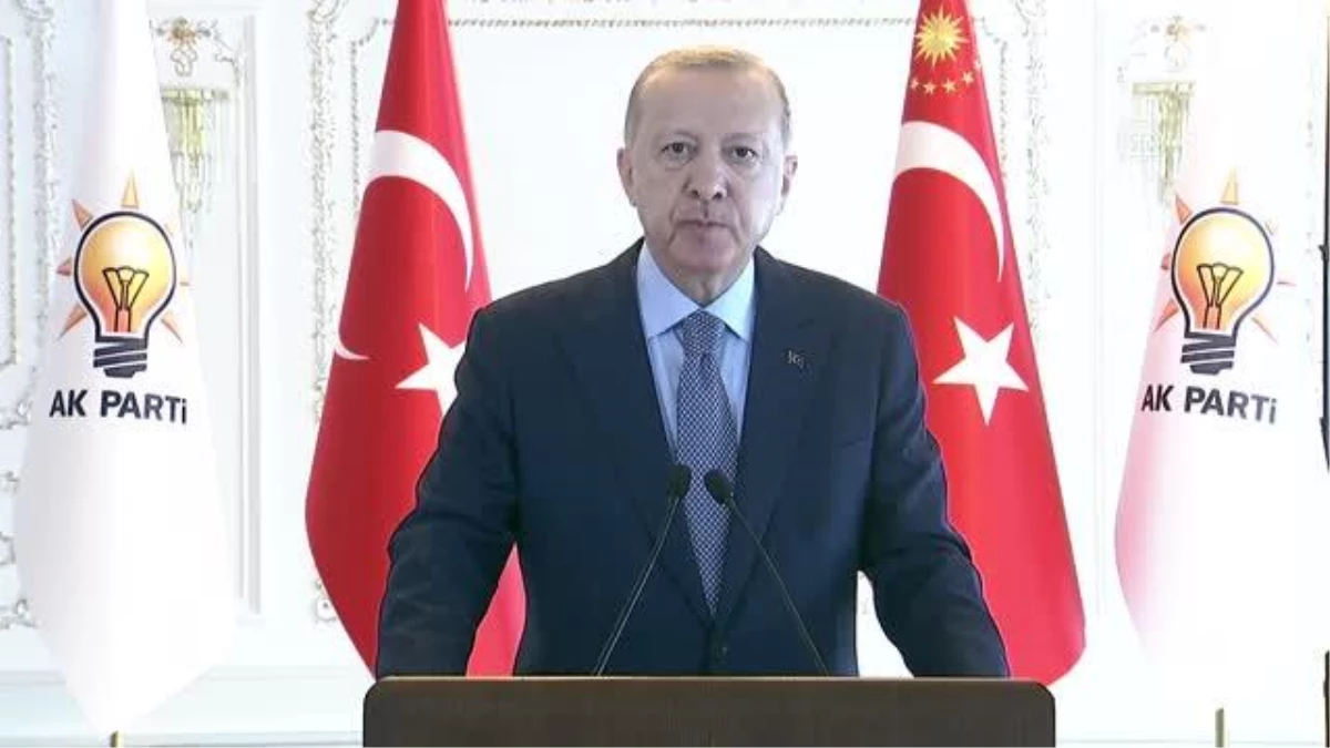 Cumhurbaşkanı Erdoğan, AK Parti il kongrelerine İstanbul\'dan canlı bağlantıyla katıldı: (1)