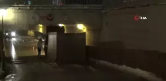 Alt geçit kamyonete geçit vermedi