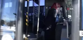 Burdur'un İlk Kadın Halk Otobüsü Şoförü Aysel Gürdal Direksiyon Başında