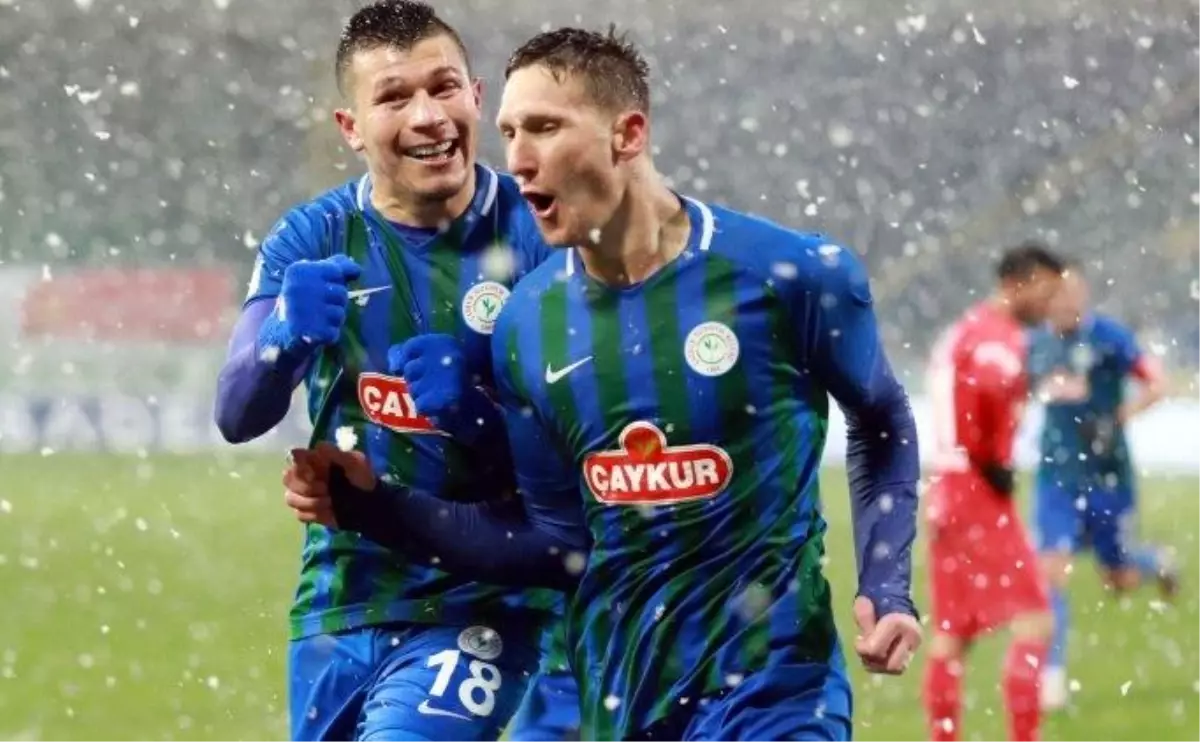 Çaykur Rizespor, evinde Gaziantep FK\'yı 3-0 yendi