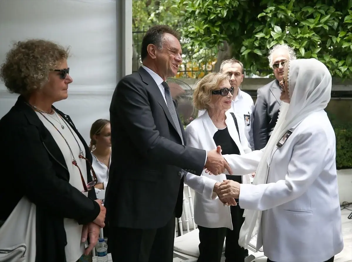 Mehmet Sinan Tara kimdir, kaç yaşında, ne iş yapıyor? Mehmet Sinan nereli, serveti ne kadar? Vergi rekortmeni Mehmet Sinan Tara hakkında detaylar....