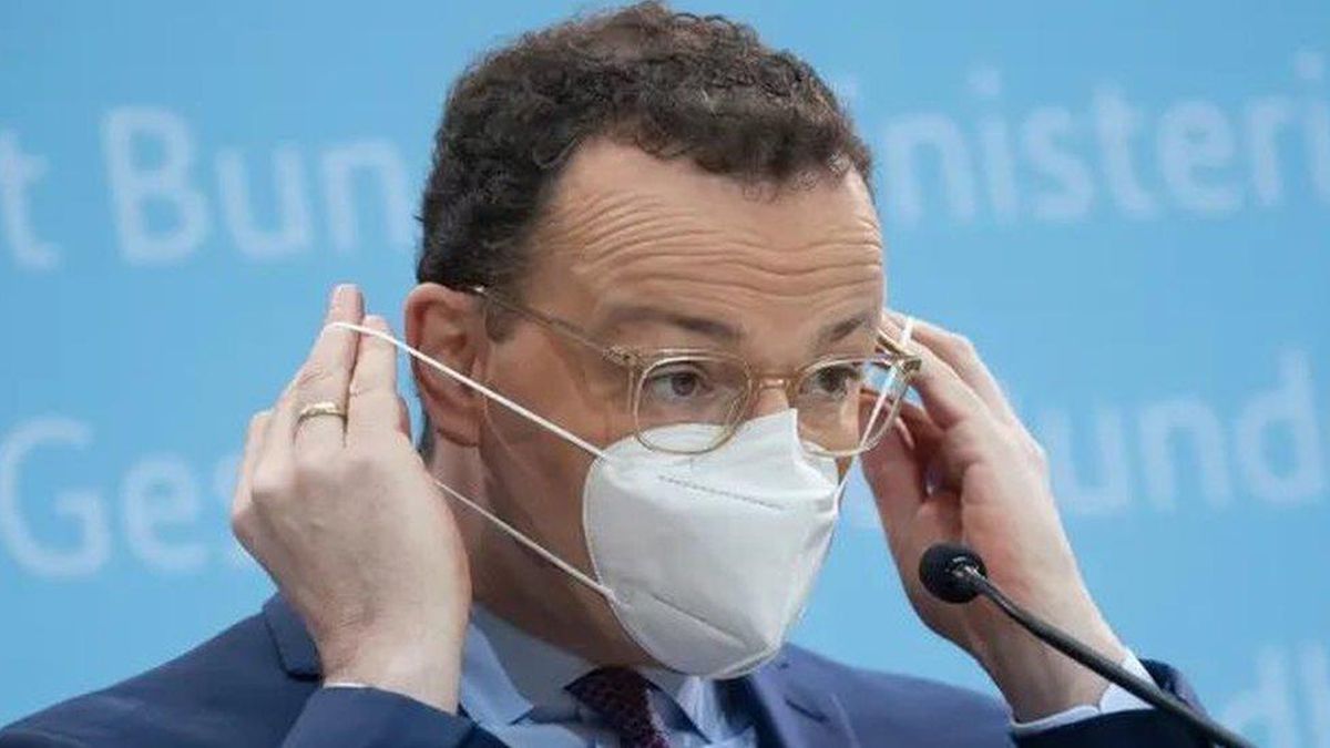Covid salgınının yayıldığı Avrupa\'da telaş: Maske kuralları değişiyor, önlemler sıkılaştırılıyor