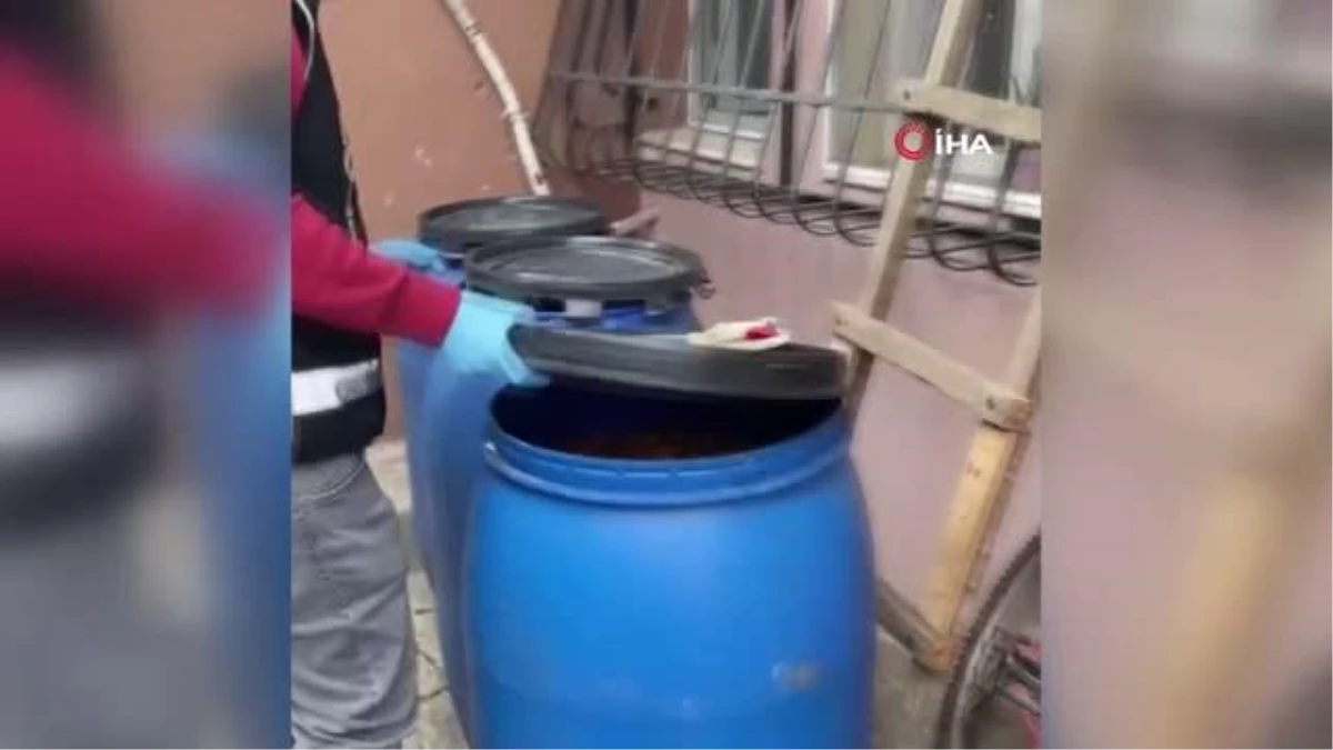 Adana\'da 2 bin 443 litre sahte içki ele geçirildi