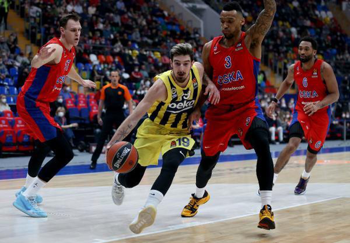 Fenerbahçe Beko: 83-89