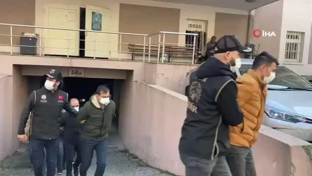 - İzmir merkezli FETÖ operasyonda 40 tutuklama daha