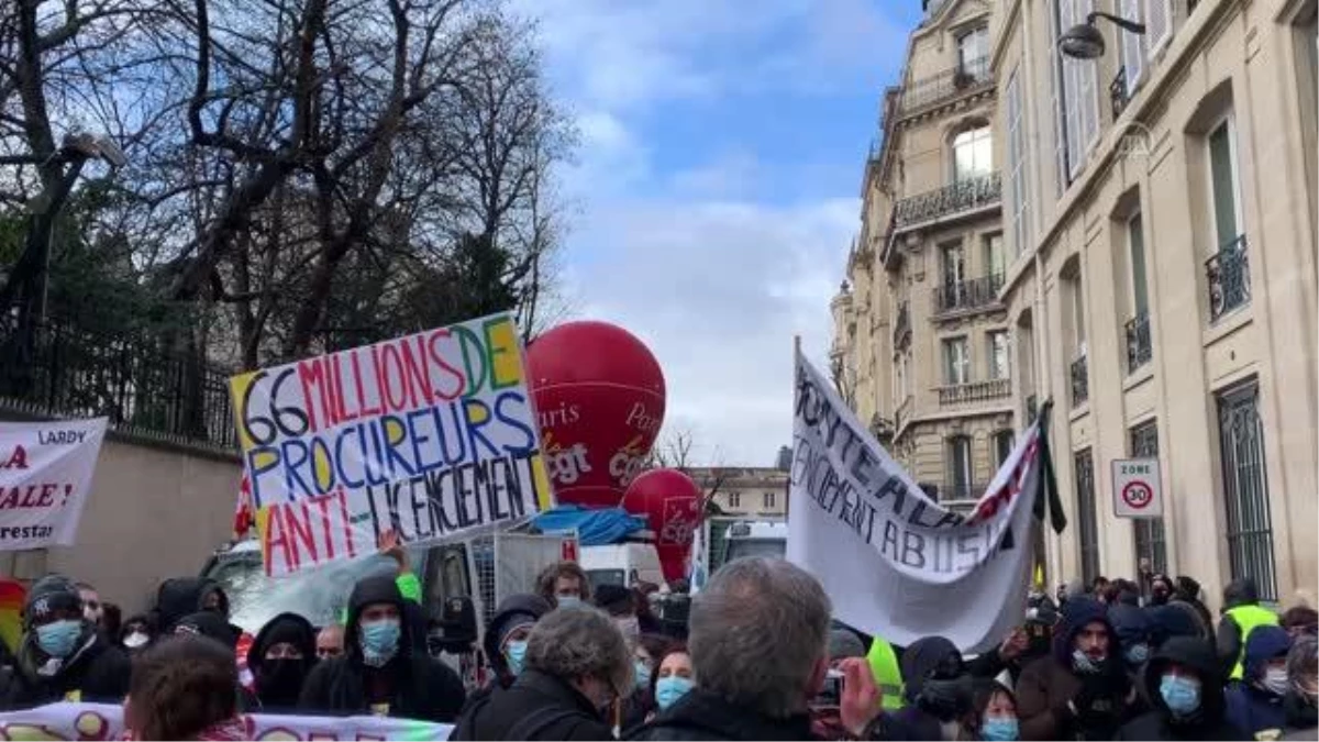 Son dakika haberleri | Fransa\'da hükümetin politikaları protesto edildi