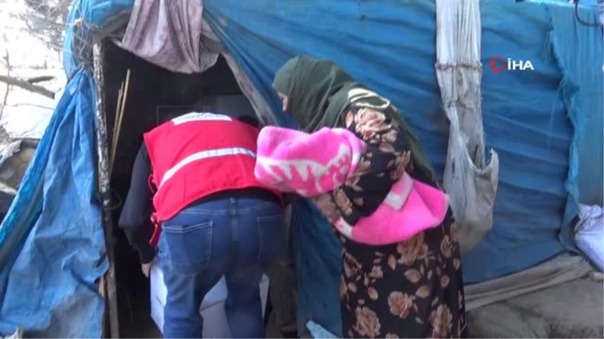 Hatay\'daki Suriyeli mültecilere gıda ve giyecek yardımı