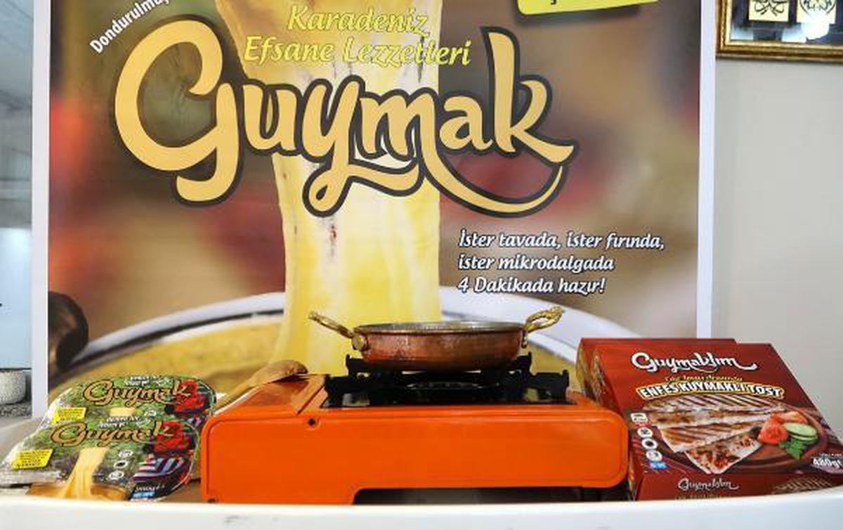 Karadeniz\'in ünlü lezzeti \'kuymak\' donduruldu, dünyaya satılıyor