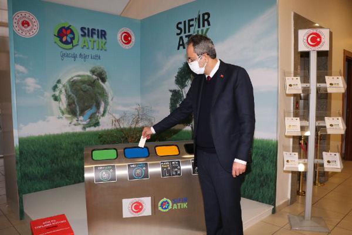 Sultanbeyli\'de 2 yılda 564 ton atık geri dönüşüme kazandırıldı