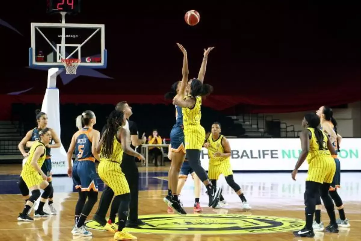 Çankaya Üniversitesi - ÇBK Mersin Yenişehir Belediyesi: 93-61