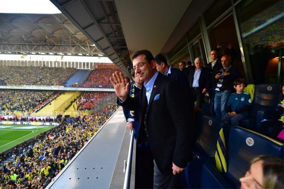 Ekrem İmamoğlu Fenerbahçe\'nin kampanyasına da destekte bulundu