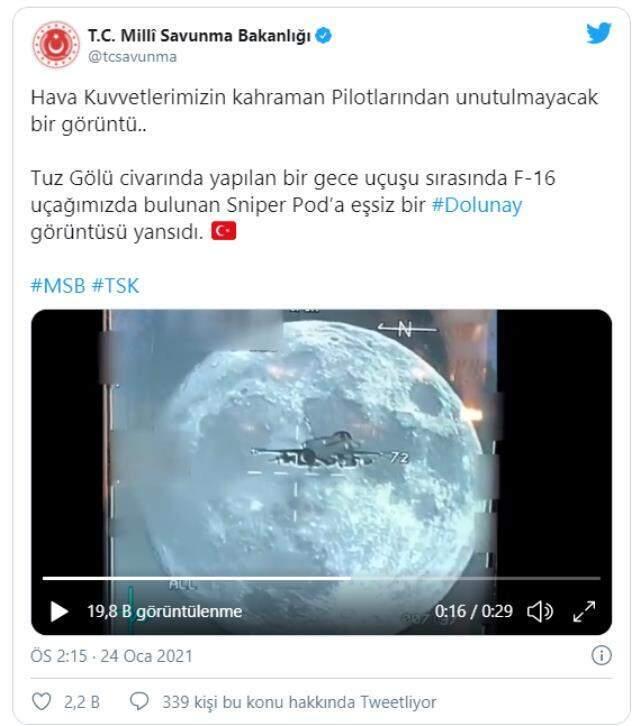 Milli Savunma Bakanlığı, F-16'daki Sniper Pod'a yansıyan dolunayın görüntüsünü paylaştı