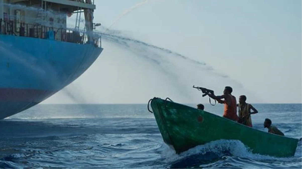 Son Dakika: Gine Körfezi\'nde korsan saldırısına uğrayan Türk gemisi Gabon\'un Gentil Limanı\'na demirledi