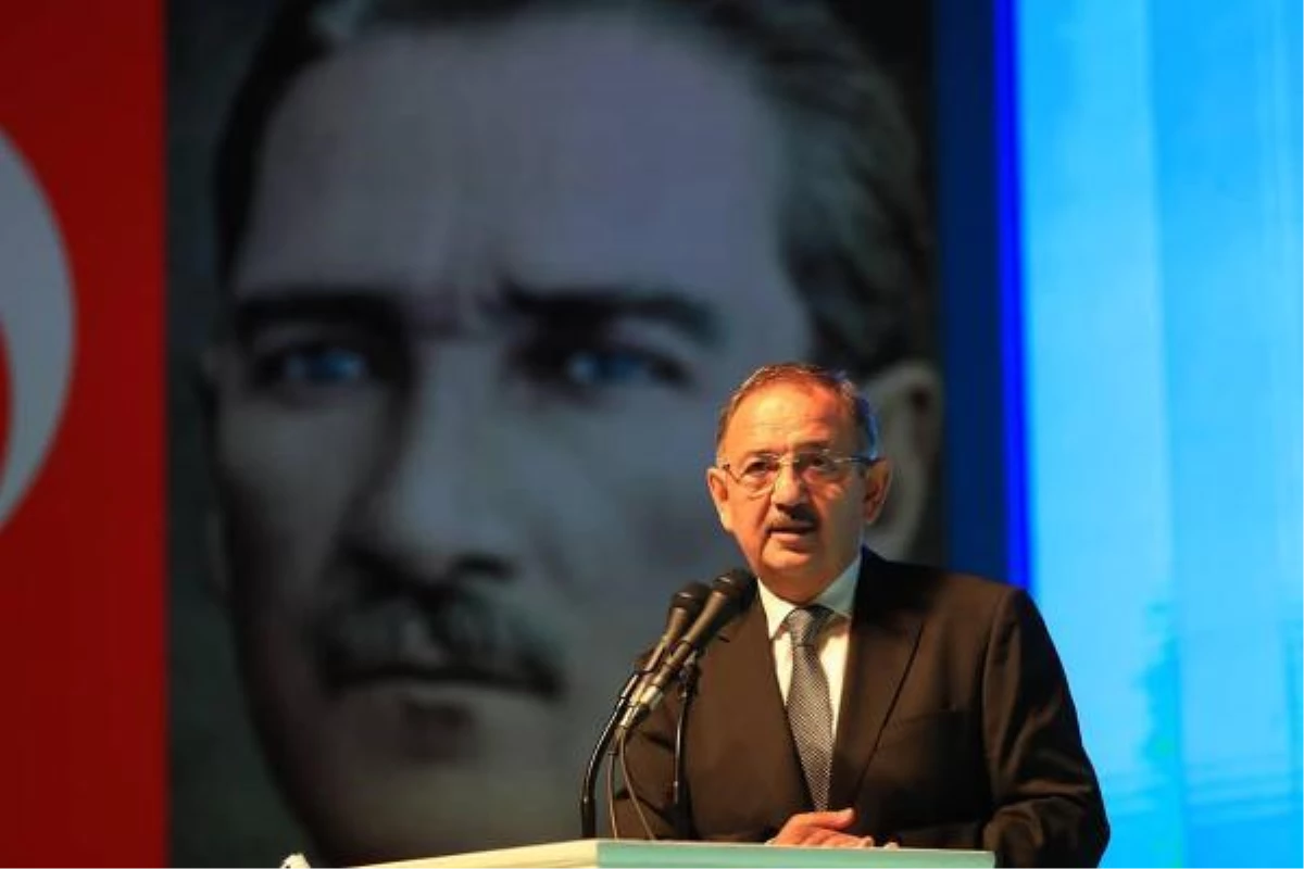 Özhaseki, AK Parti Denizli 7. Olağan İl Kongresi\'nde konuştu